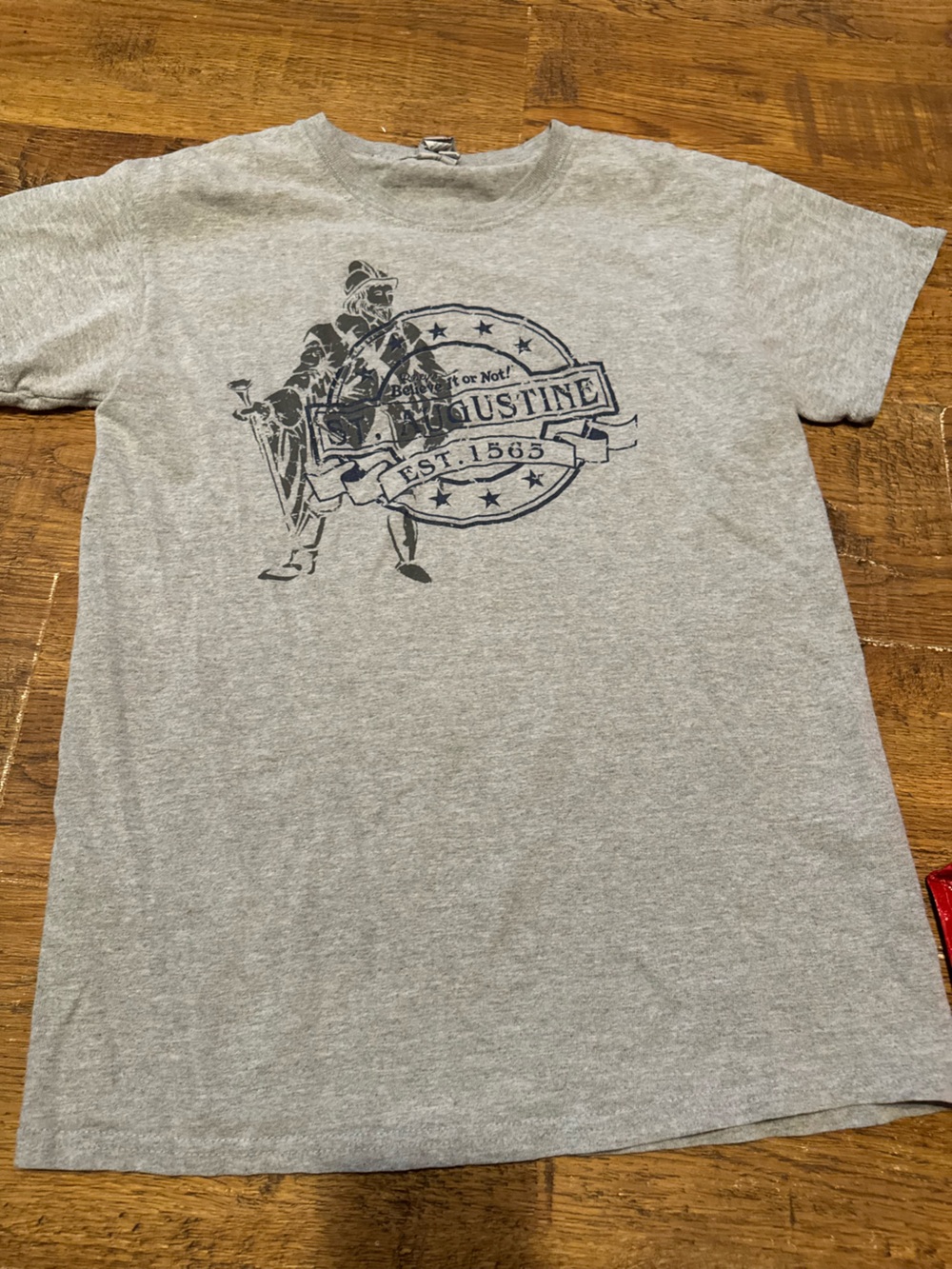 Ripley’s Believe it or not St Augustine tee S